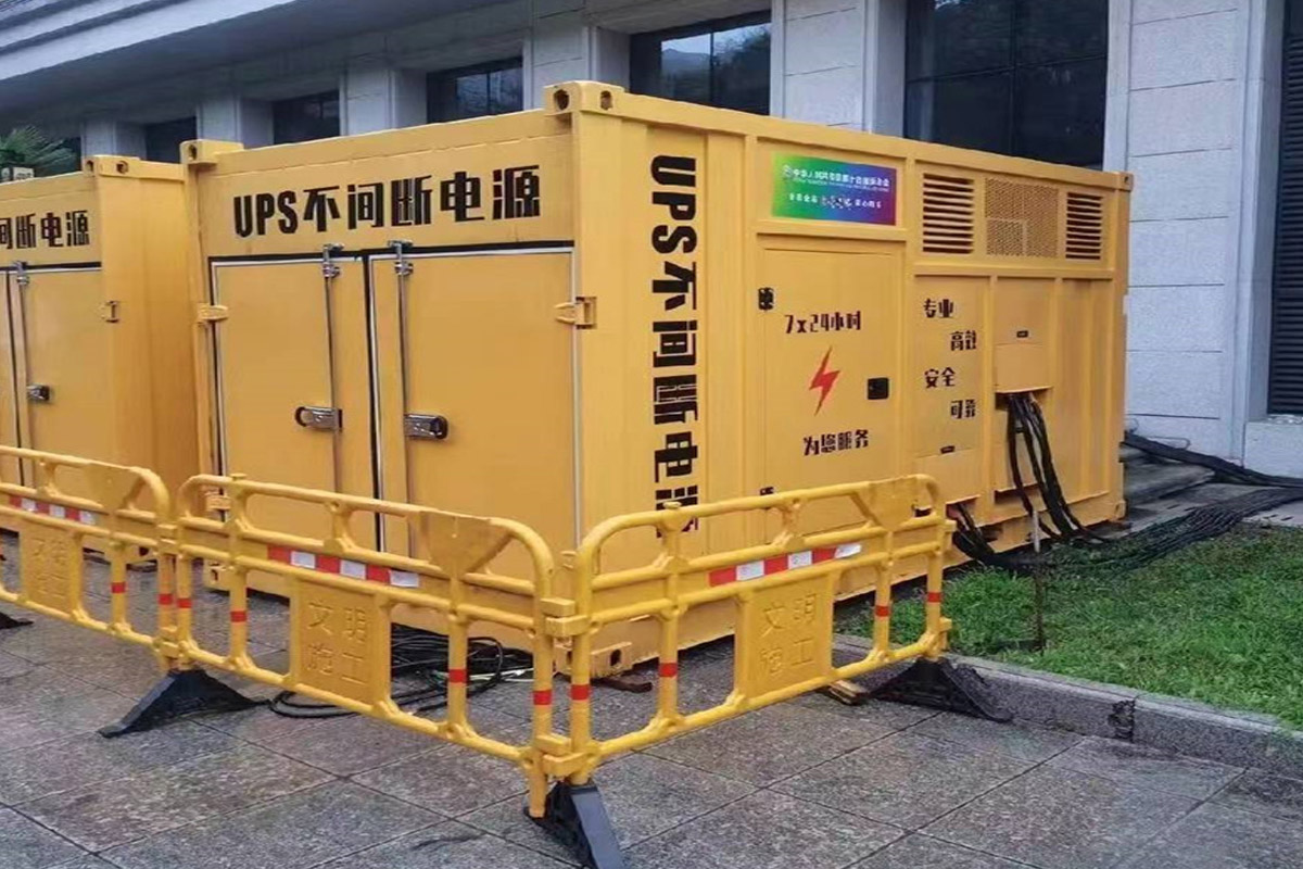 井陉发电机租赁施工现场